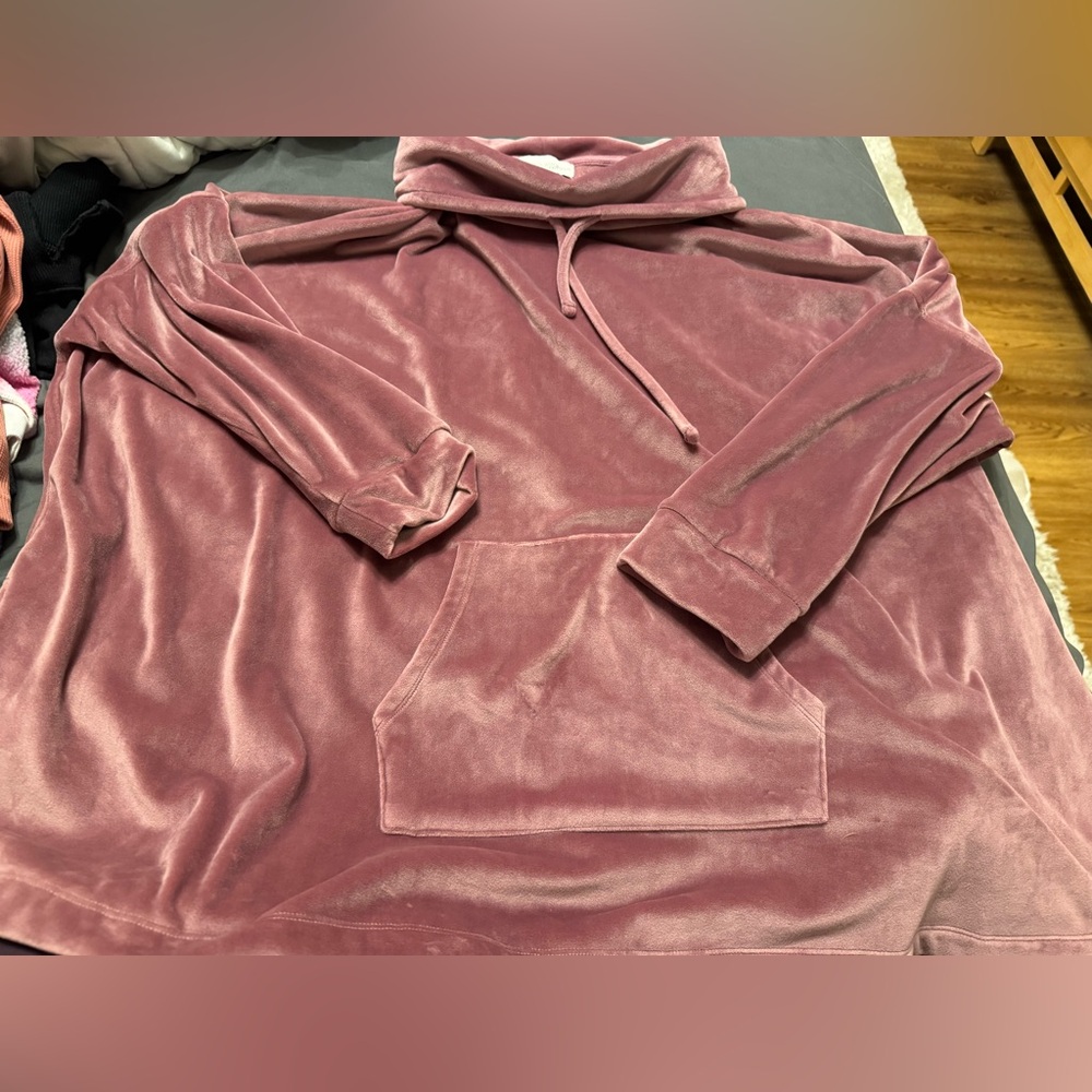 Koolaburra mock neck